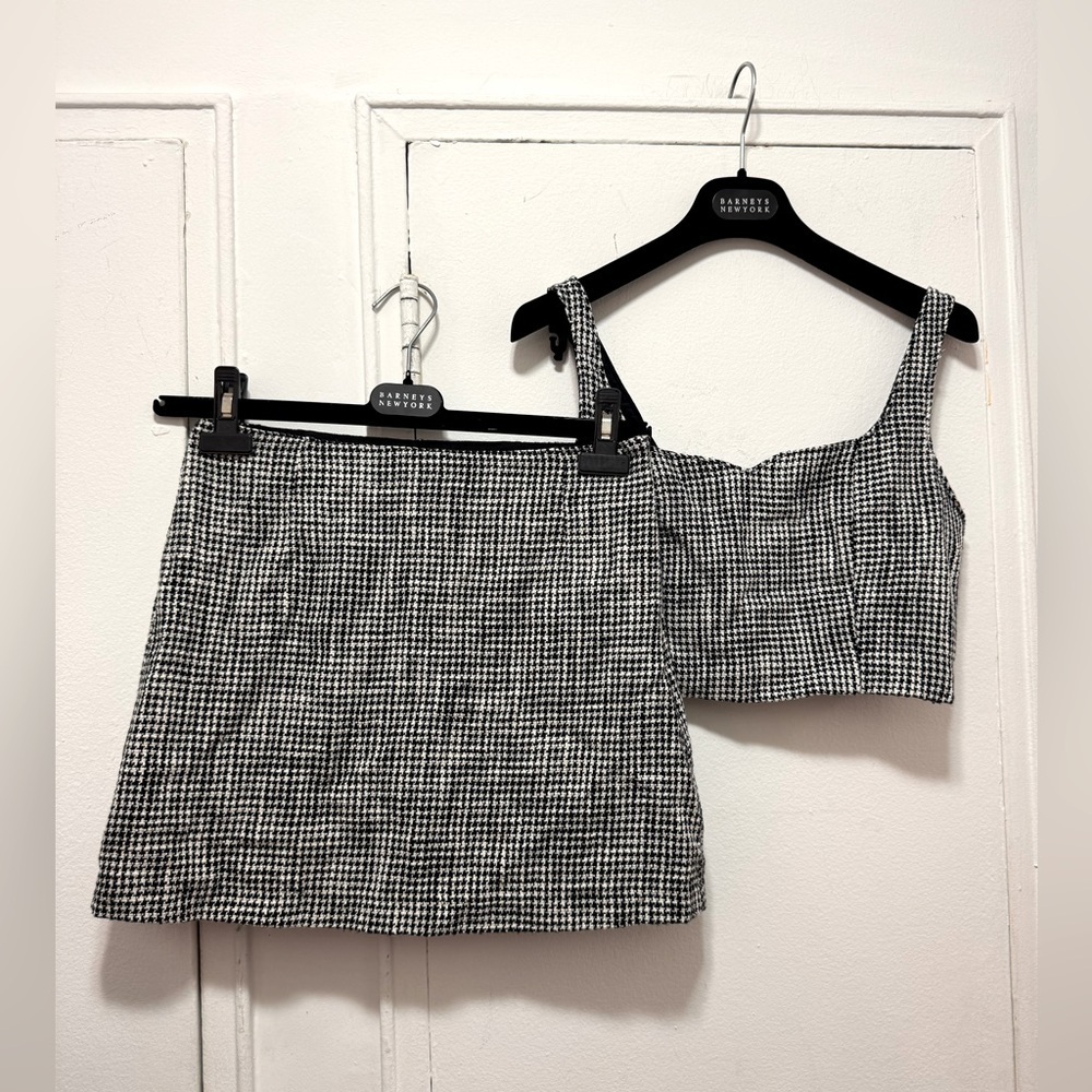 NWT $110 Abercrombie & Fitch Herringbone mini skirt and crop top set size small